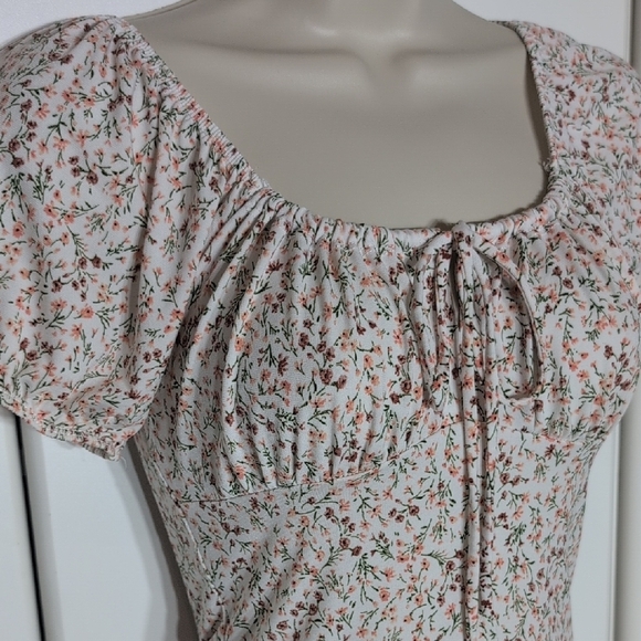 Ambiance Floral Print Blouse with Puff Sleeves - Picture 2 of 5
